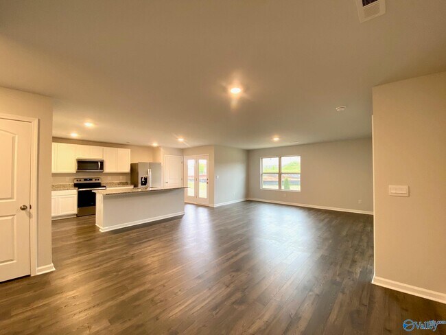 Building Photo - 155 Murphy Ln