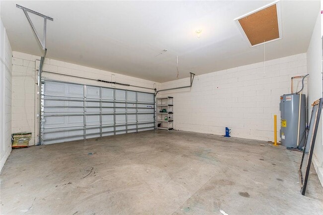 Building Photo - 1441 Riverboat Dr