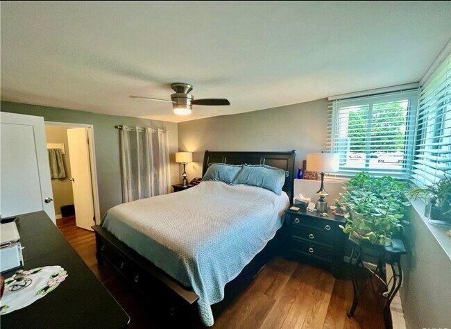 Building Photo - 443 Idlewood Blvd