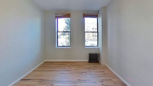 Building Photo - 3315 Pleasant Ave