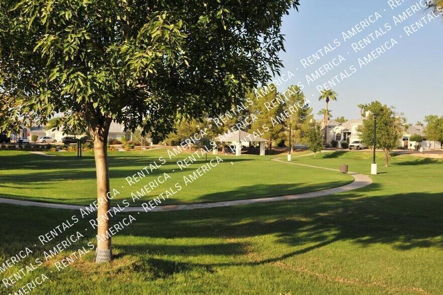 Building Photo - 3435 W Frankfurt Dr