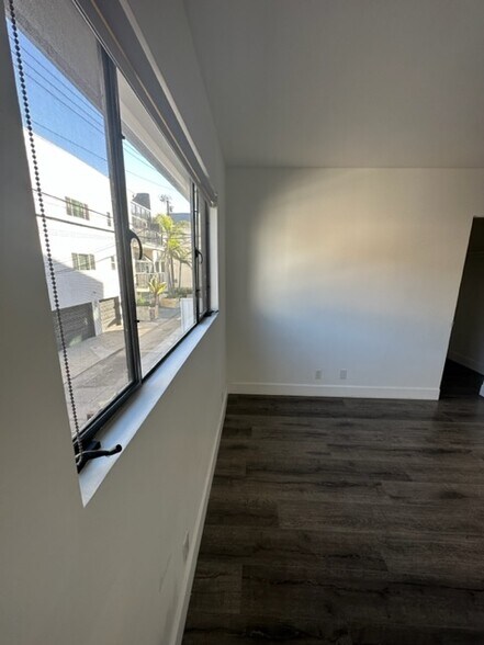 Building Photo - 22 Union Jack St