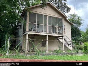 Building Photo - 1205 Hendley St