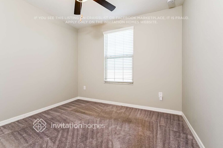 Building Photo - 7255 King Crk Dr