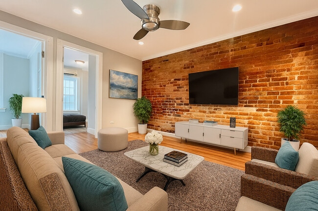 Building Photo - 145 E 26th St