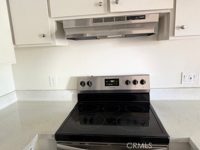 Building Photo - 74402 Abronia Trail