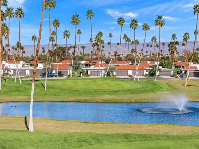 Building Photo - 27 Cll Encinitas