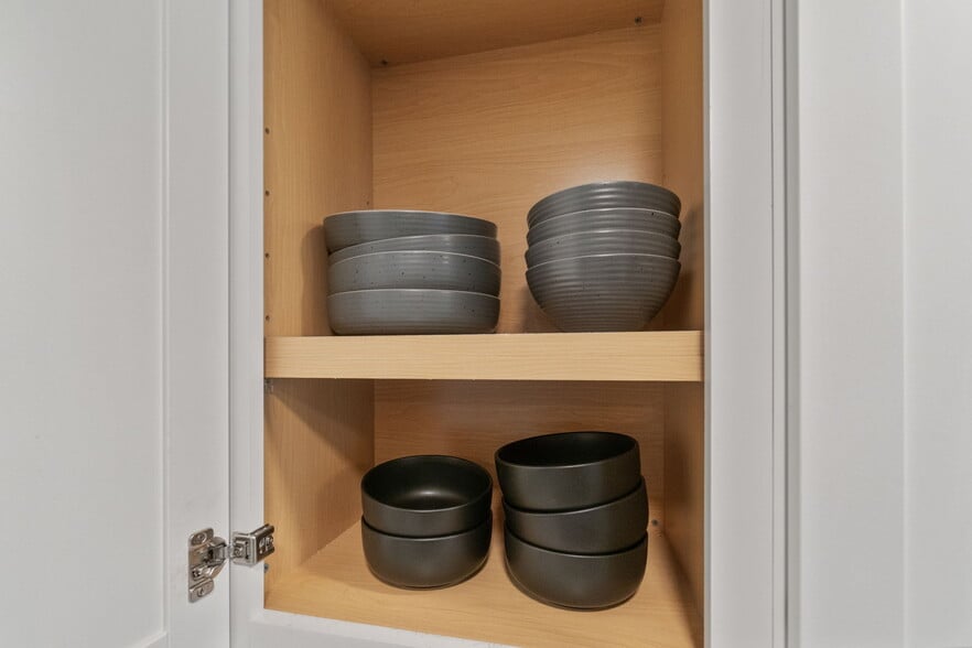 Building Photo - 433 Cerromar Ln