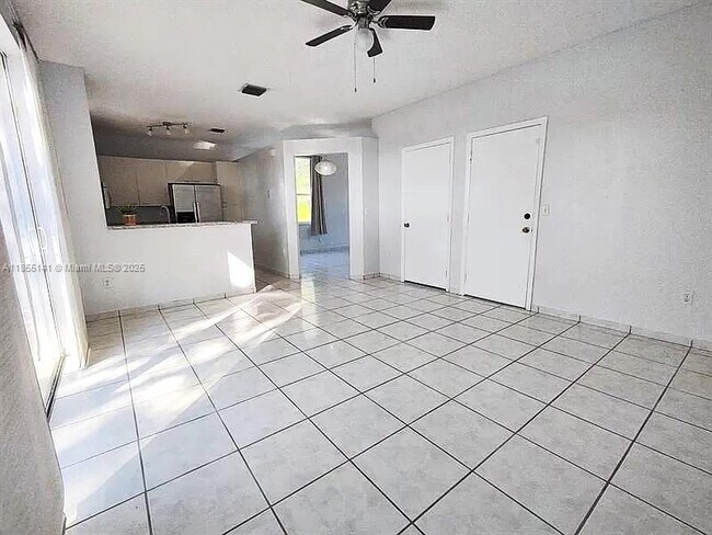 Building Photo - 15472 NW 12th Ct
