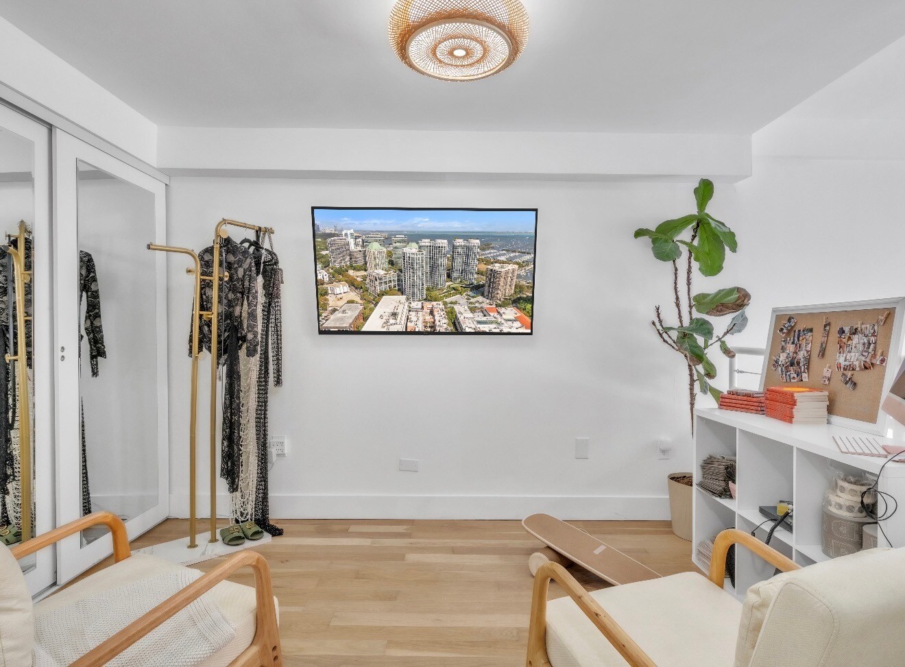 Building Photo - 2801 Florida Ave