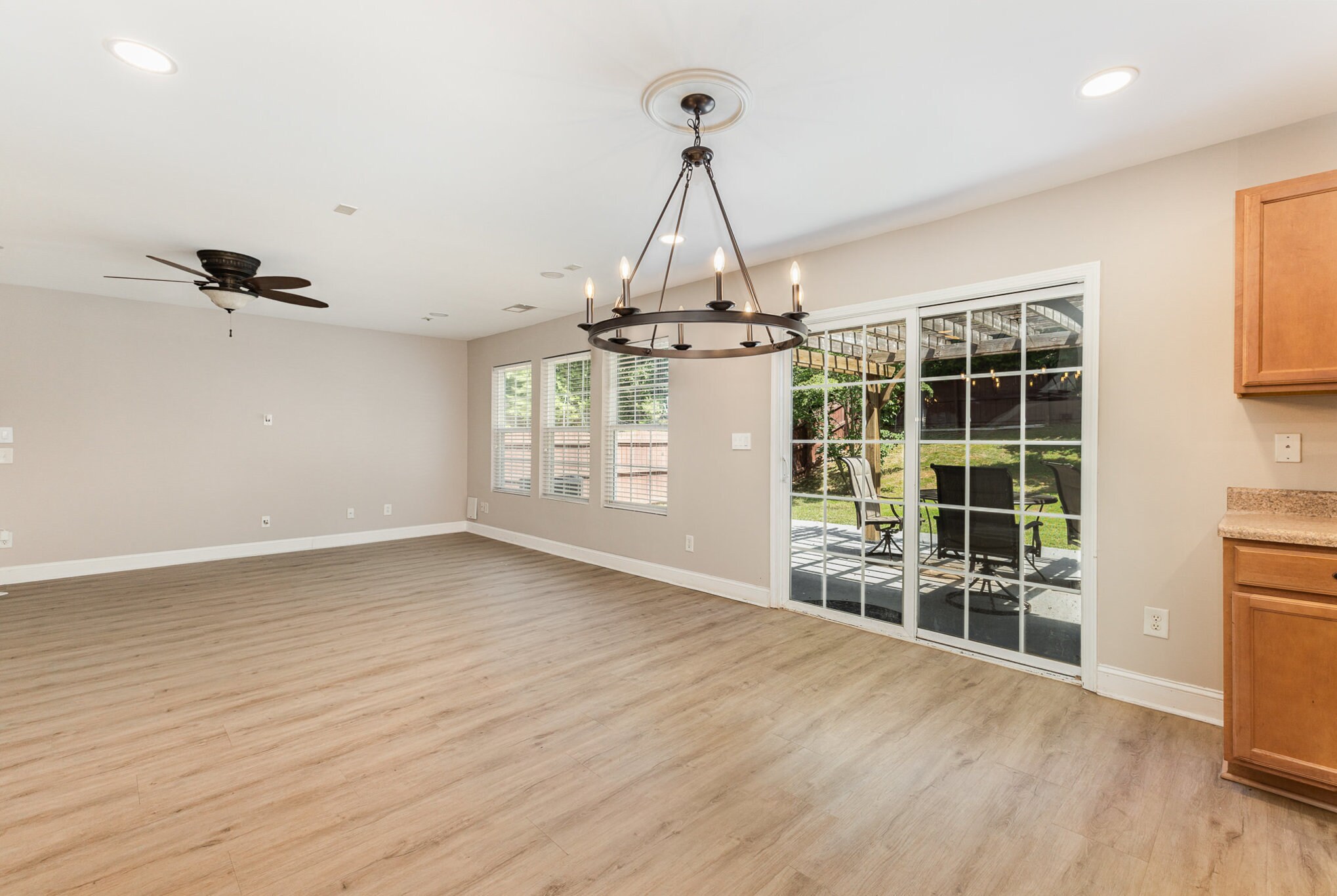 Building Photo - 14014 Pinyon Pine Ln