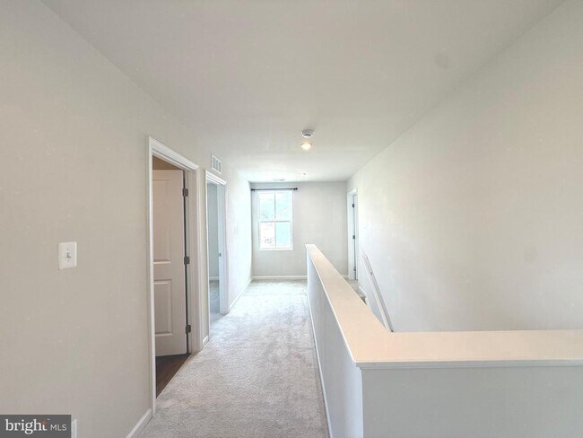 Building Photo - 365 Otero Ln