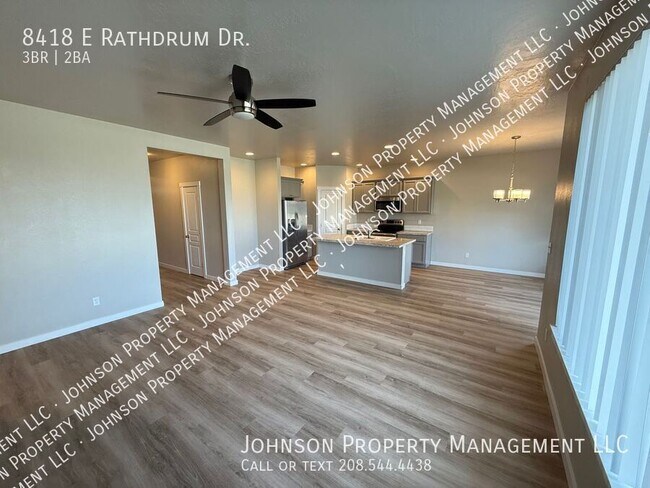 Building Photo - 8418 E Rathdrum Dr