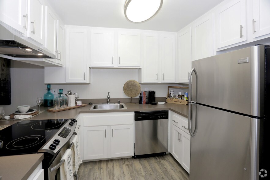 Terra Oceanside Apartments 39643970 Waring Rd Oceanside CA 92056