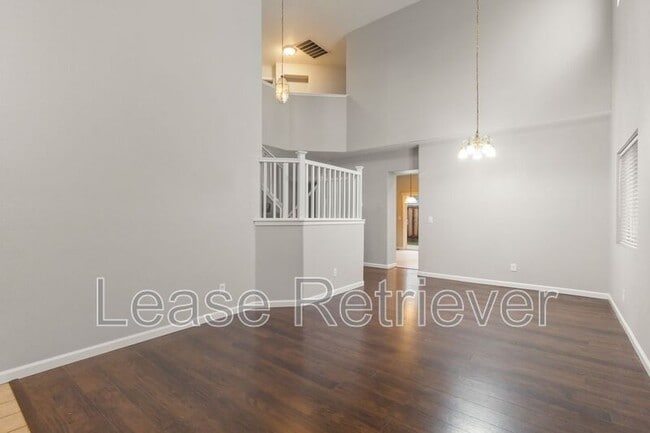 Building Photo - 1943 Remembrance Ln