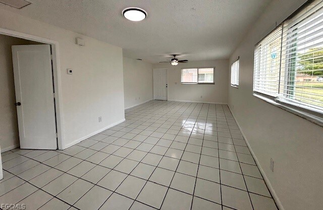 Building Photo - 3747 SW Santa Barbara Pl