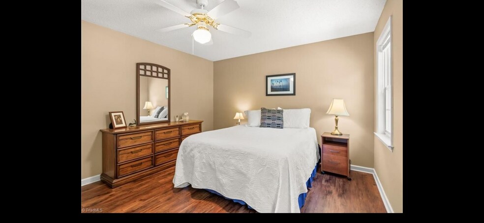 Building Photo - 1859 Camden Forest Dr