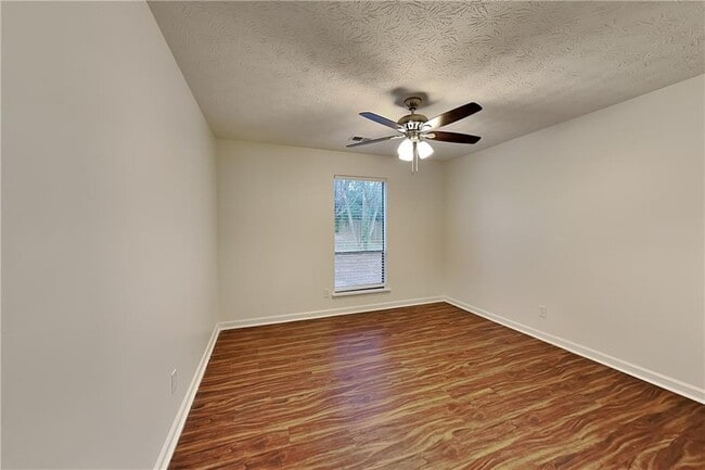 Building Photo - 4365 Reef Rd