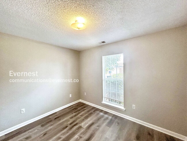 Building Photo - 4351 Kentbrook Dr