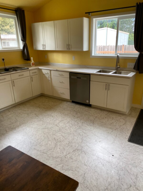 Building Photo - 9508 Tilley Rd SW