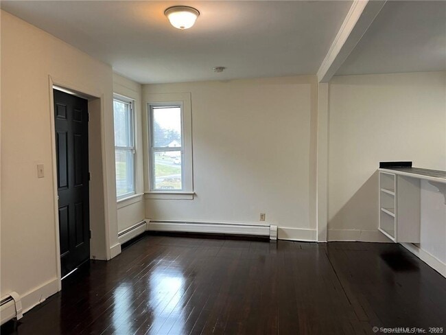 Building Photo - 85 Prospect Hill Rd