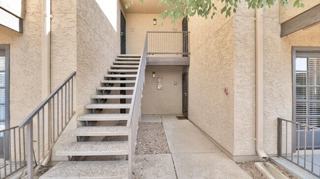 Building Photo - 5995 N 78th St