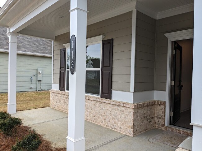 Building Photo - 113 Marion Dr