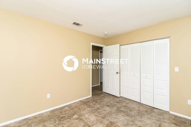 Building Photo - 3 Bedroom Pet-Friendly Home in North Port, FL with Main Street Renewal