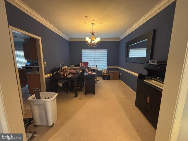 Building Photo - 721 Deer Creek Dr