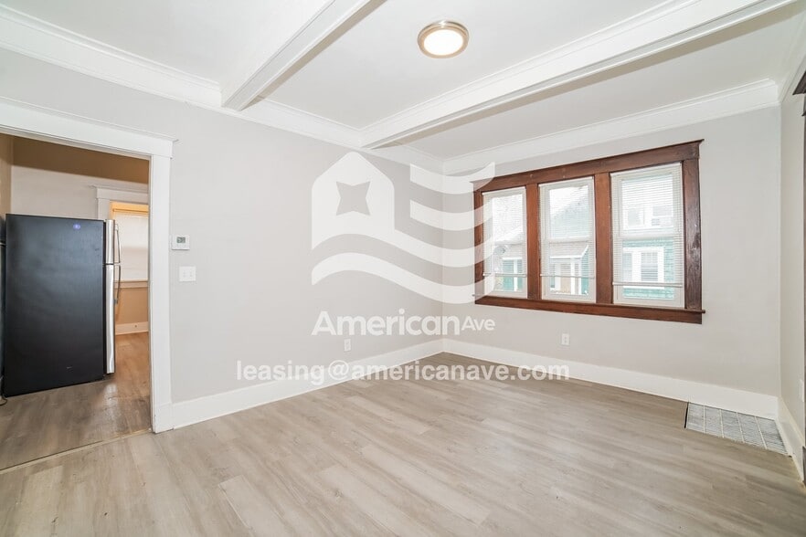 Building Photo - 2107 N Peoria Ave