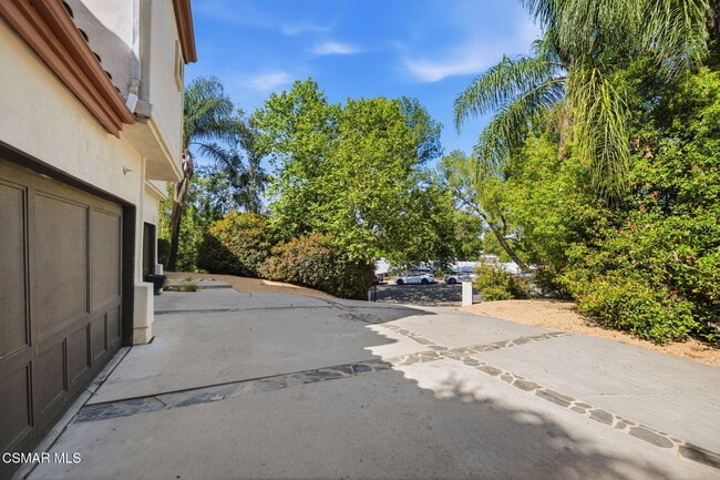 Building Photo - 5536 Easterly Rd
