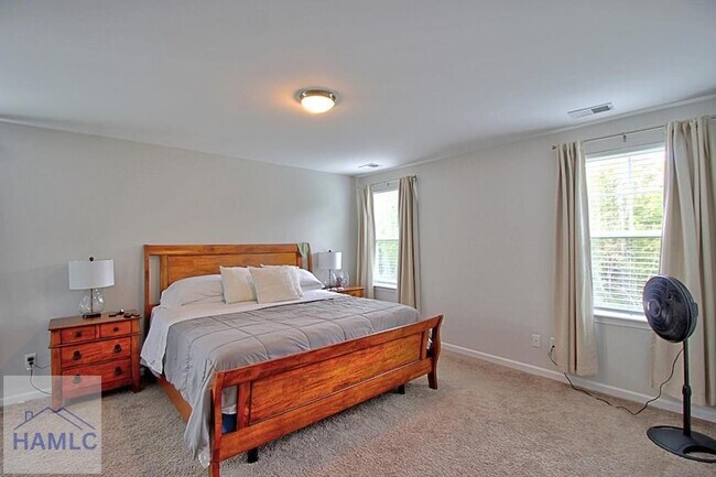 Building Photo - 232 Flagler Dr