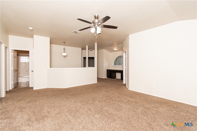 Building Photo - 6509 Creek Land Rd