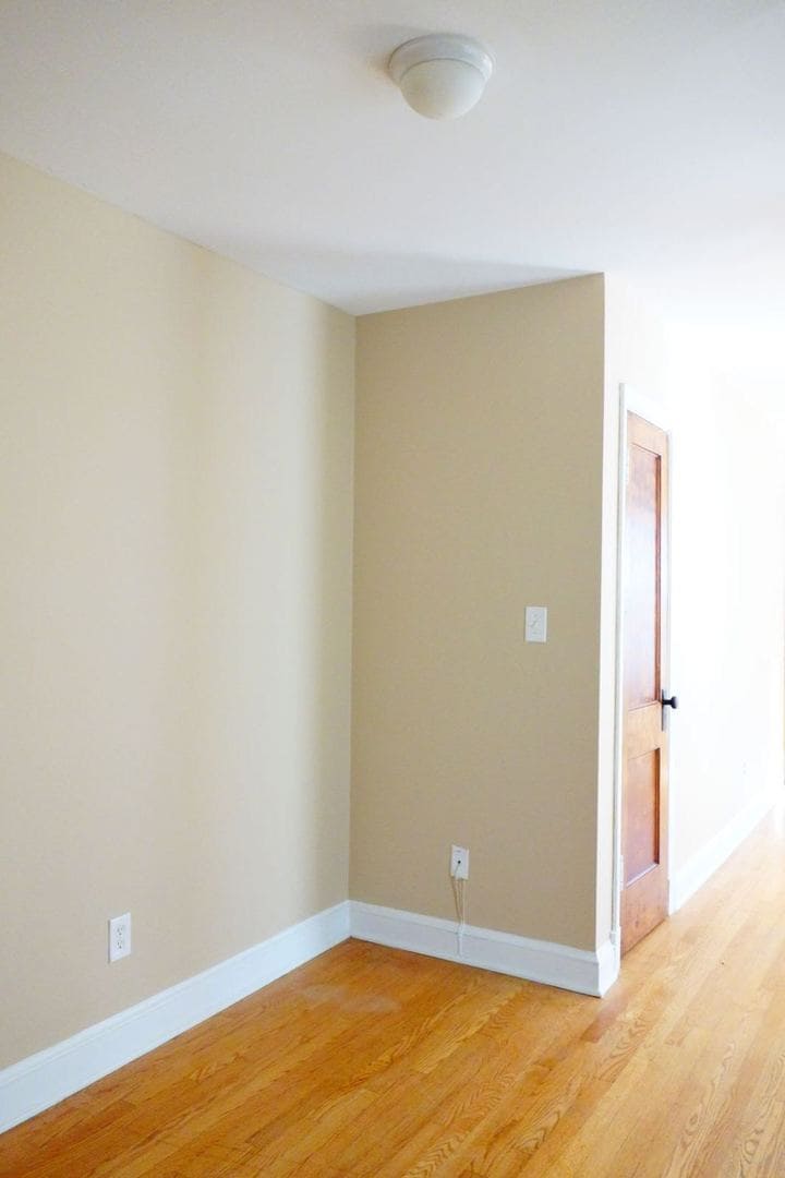 Building Photo - 8408 Greenwood Ave