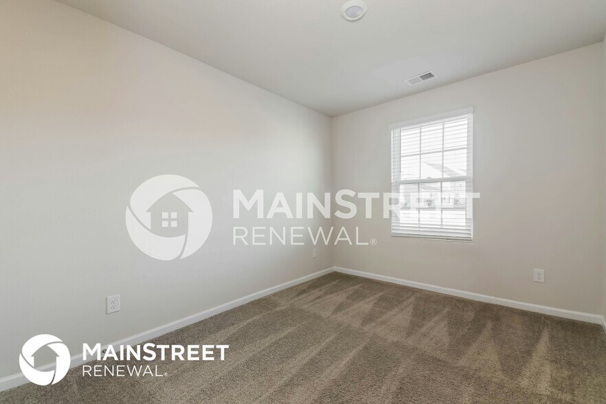 Building Photo - 308 Gourd St