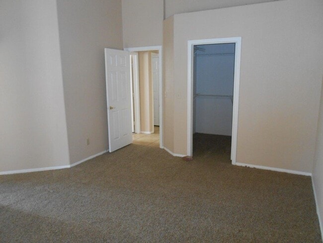 Building Photo - Beautiful 3 Bedroom home in Henderson