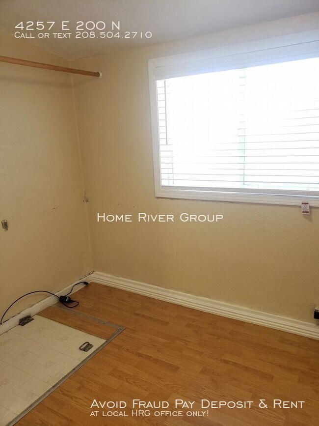 Building Photo - 2 bedroom home in Rigby by HomeRiver Group