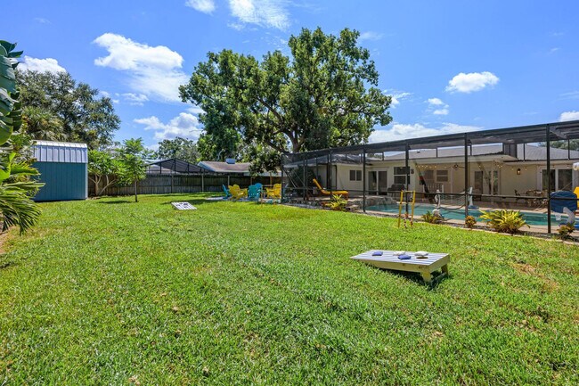 Building Photo - 1319 Saddle Ct