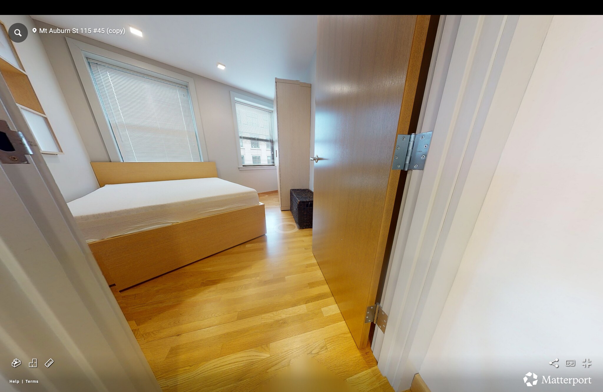 Building Photo - 113 Auburn St