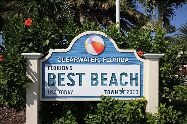 Building Photo - 845 S Gulfview Blvd