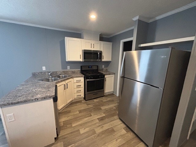 Primary Photo - 831 N Pontiac Trail