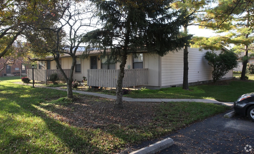 Willowood Apartments - Willowood (OH)
