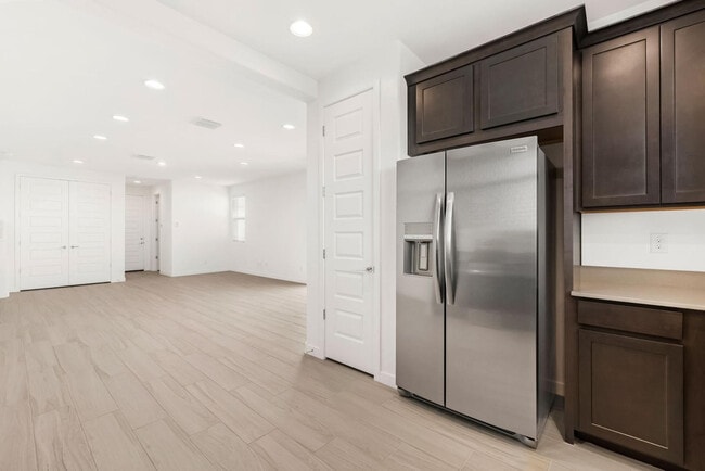 Building Photo - 24623 N 164th Dr