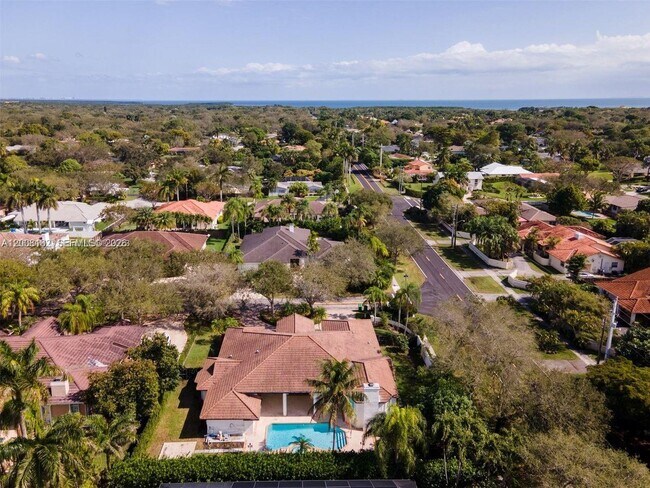 Building Photo - 16782 SW 78th Ct