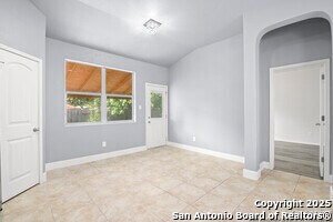 Building Photo - 5530 Mumford Path