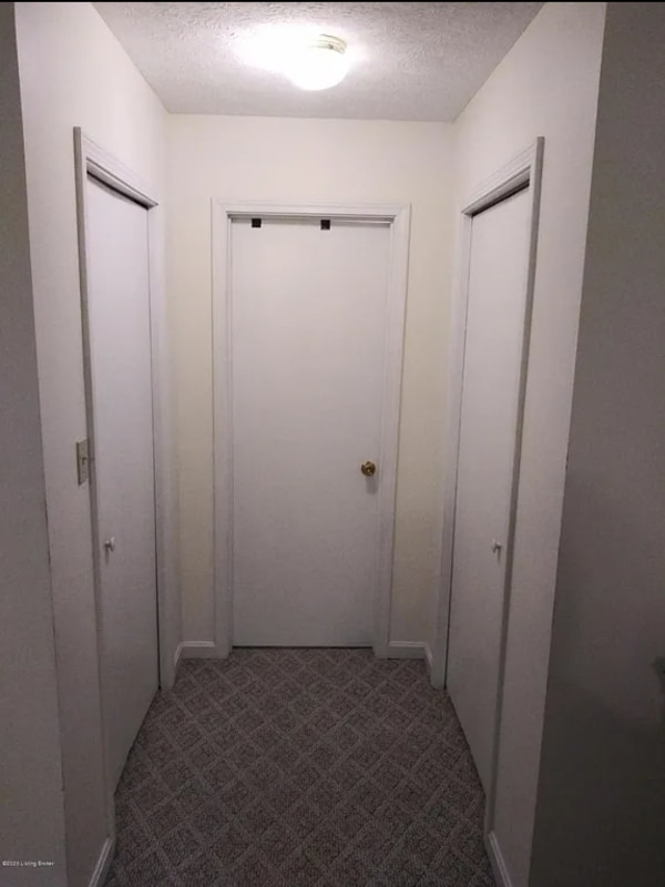 Building Photo - 143 Wiltshire Ave