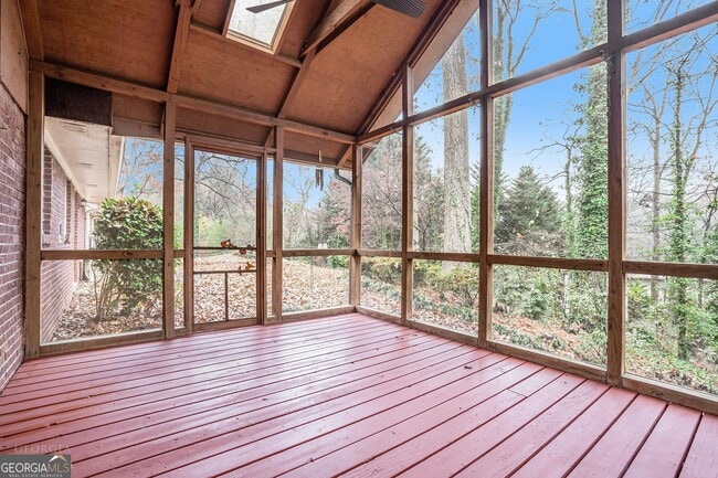 Building Photo - 3343 Spring Meadow Ct