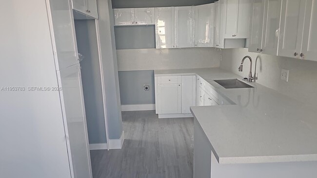 Building Photo - 7692 NW 178th Terrace