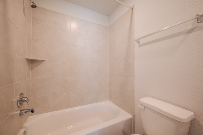 Building Photo - 22720 American Kestrel Ct