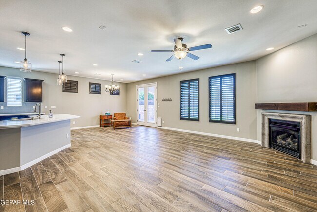 Building Photo - 12315 Houghton Springs Dr